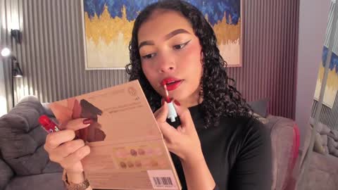 Snapshot of ailann_ chatting on January 24, 7:39 pm Alisson online show from January 24, 7:39 pm