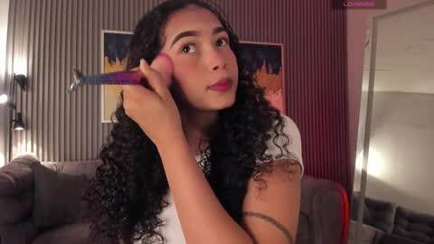 Snapshot of ailann_ chatting on February 11, 7:38 pm Alisson online show from February 11, 7:38 pm