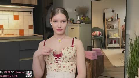 Aileen online show from April 17, 7:38 pm