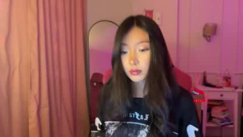 Aime  online show from February 1, 5:50 am