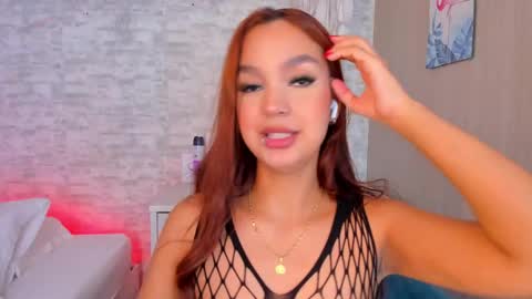 Snapshot of aisha_h chatting on March 6, 8:59 pm Aisha online show from March 6, 8:59 pm