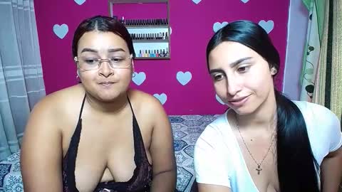 aisha_stacey0410 online show from February 24, 7:12 pm