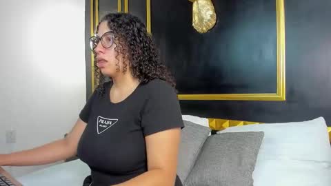 Aixa Burgos online show from November 10, 12:11 pm