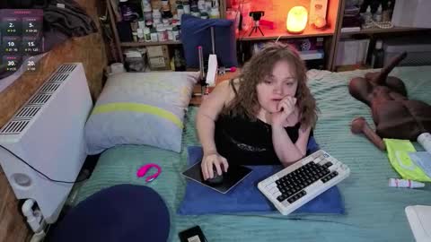 Natalie online show from November 25, 9:44 am