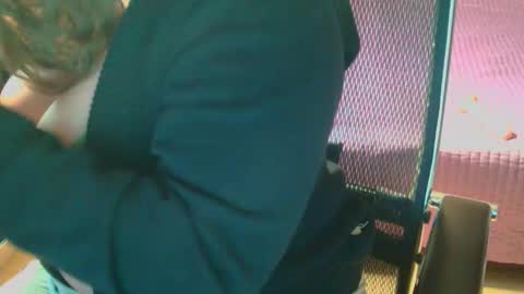 Alisha online show from December 5, 9:54 am