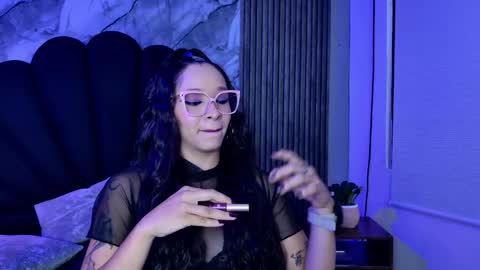 Snapshot of alahyapalmer_ chatting on September 20, 7:06 am alahyapalmer_ online show from September 20, 7:06 am