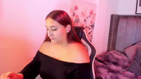 Alaia Carter online show from October 22, 3:22 am