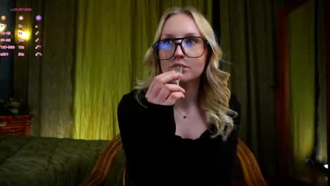 VETTA online show from April 5, 2:49 pm