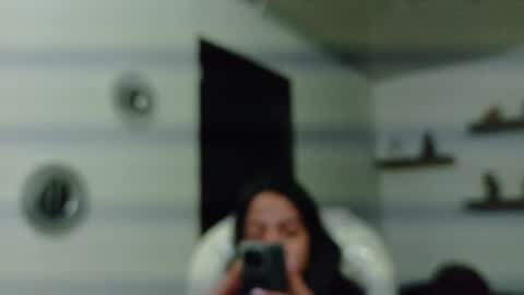 Maeve  online show from March 22, 11:05 am