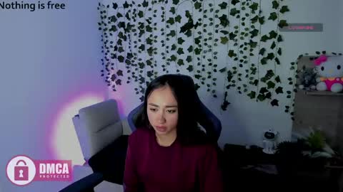 alana_pherson online show from May 6, 2:26 am