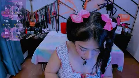 Alana online show from October 8, 9:52 pm