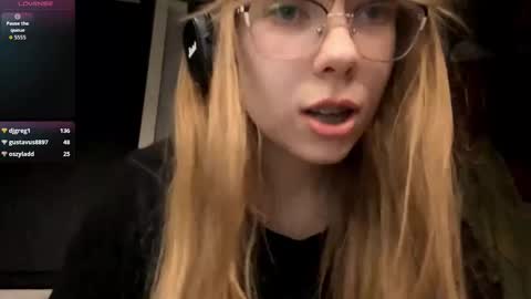 Snapshot of alanehadaller chatting on September 15, 4:25 pm Stella online show from September 15, 4:25 pm