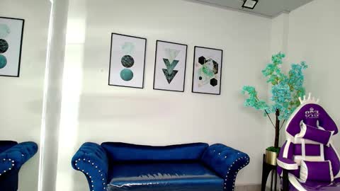 Alanna  online show from March 10, 3:32 am