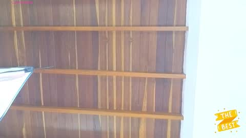 alanna_jones23_aws online show from February 26, 5:45 pm