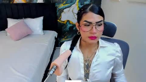 Alana online show from June 22, 7:11 pm