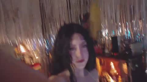 Alaska Grace       online show from July 25, 2:29 am