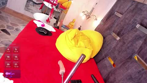 Alazsanna online show from February 3, 2:53 am