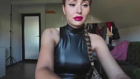 Alecssalove online show from October 20, 11:24 am