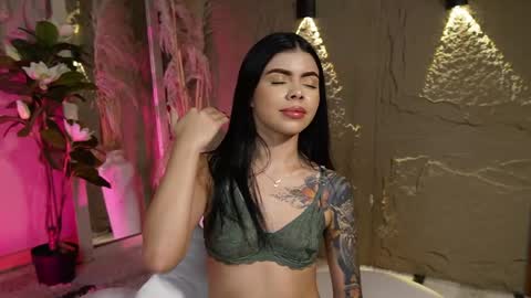 Alegra Brown online show from April 17, 2:24 am