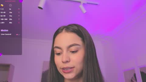 Alejandra online show from November 18, 11:44 am