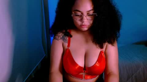 Alejandra  online show from June 3, 12:01 am