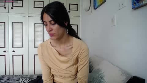 alejaxxxhot online show from November 16, 1:55 pm