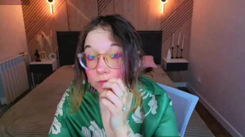 Aleks online show from May 6, 9:02 am