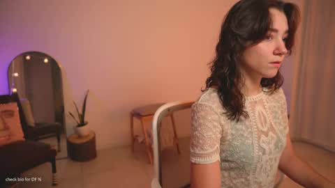 Snapshot of alemaniababe chatting on February 10, 11:23 pm Ale online show from February 10, 11:23 pm