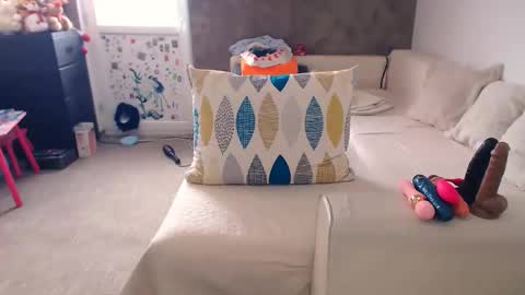 AlesyadollBlonde online show from January 15, 7:58 am