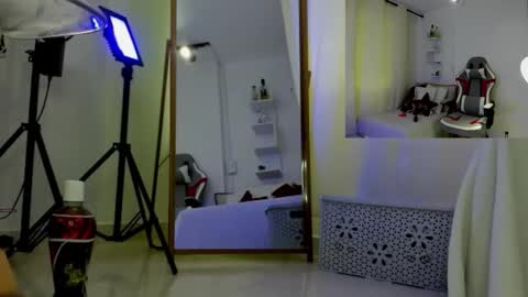 Alexa online show from November 16, 5:13 pm