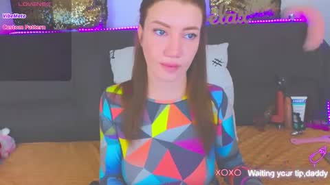 Snapshot of alexa_stoun chatting on January 22, 2:46 pm Alexa online show from January 22, 2:46 pm