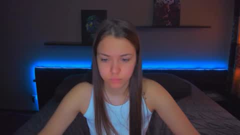 angel online show from March 25, 12:49 am