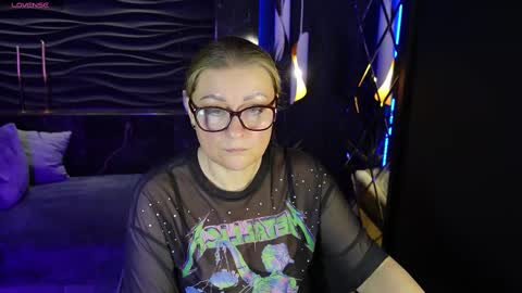 Alexandra online show from February 19, 9:25 pm