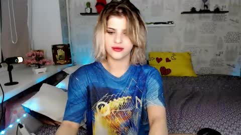 AlexandraErmes online show from July 10, 11:37 pm