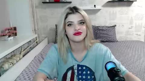 AlexandraErmes online show from April 15, 12:00 am