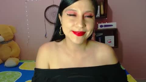 alixia online show from March 13, 12:02 am