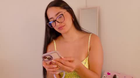 Alia  online show from December 2, 4:03 am