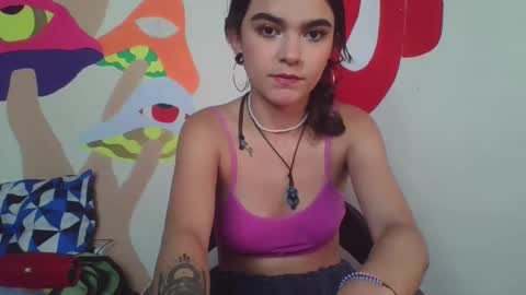 Snapshot of alice14cullen chatting on December 31, 10:23 pm alice online show from December 31, 10:23 pm