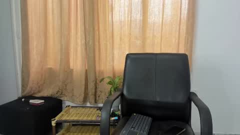 Snapshot of alice14cullen chatting on February 25, 12:49 pm alice online show from February 25, 12:49 pm