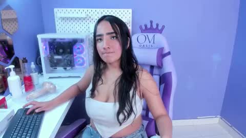 alice_26__ online show from February 4, 2:31 pm