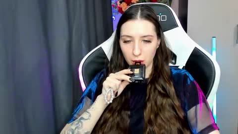 Alice online show from February 22, 12:06 pm