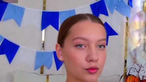 Alice in Wonderland  online show from October 1, 6:40 am