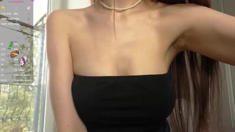 Snapshot of alice_dusk_ chatting on October 22, 9:47 am Alice online show from October 22, 9:47 am