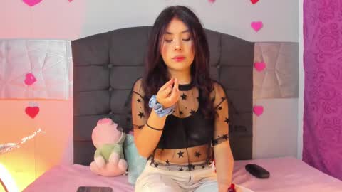  Alice Evans online show from February 24, 4:47 am