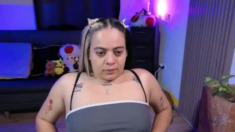 Alice online show from December 15, 12:32 pm