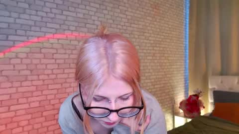 alice online show from February 13, 1:35 pm