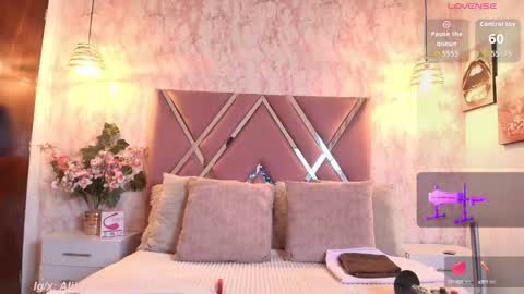  Aliice online show from September 13, 10:40 pm