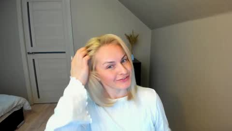 Alicee online show from February 23, 1:56 pm