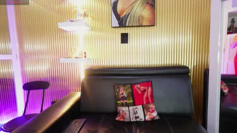 Allice online show from March 23, 5:19 pm