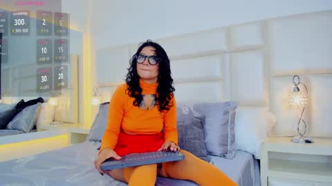 alicegould online show from February 12, 12:12 pm